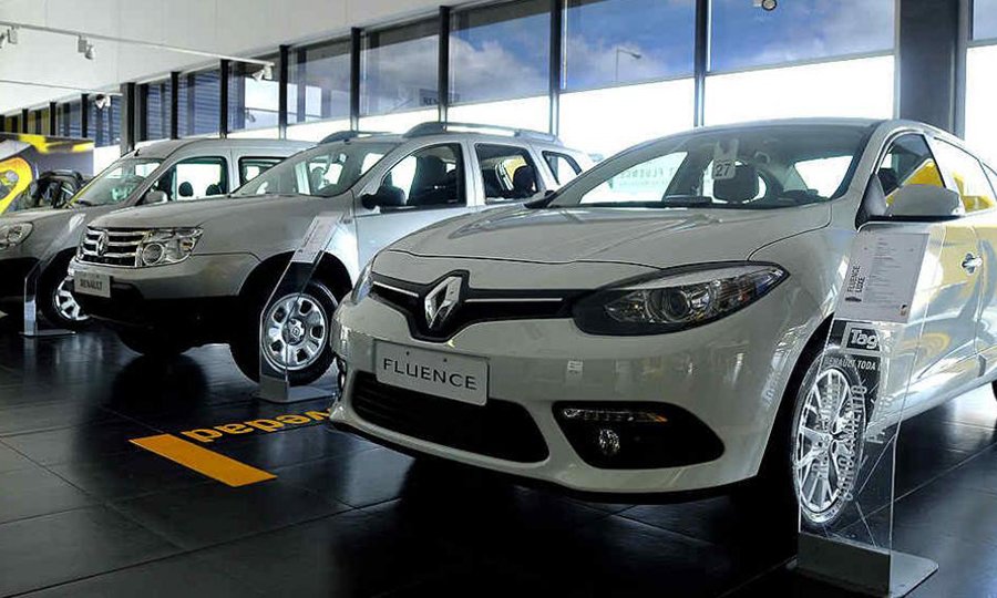 2018-04-20-mas-vehiculos-importados-que-los-permitidos-03