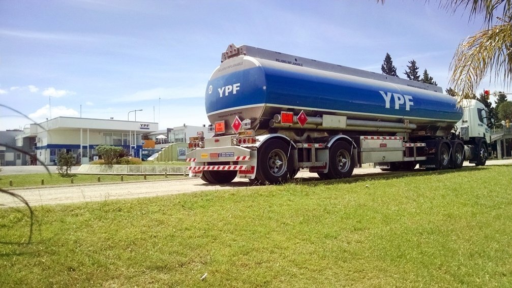 2018-08-10-cayo-la-refinacion-de-petroleo-3-03