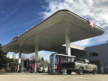 2018-08-10-se-inauguro-la-estacion-de-servicio-axion-de-dina-huapi-01