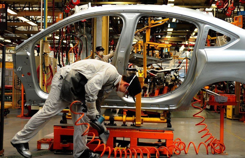 2018-08-17-la-industria-automotriz-de-mexico-y-sus-salarios-1-01