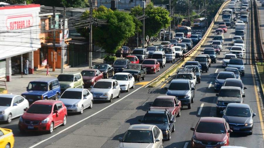 2018-09-21-el-salvador-mercado-de-autopartes-03