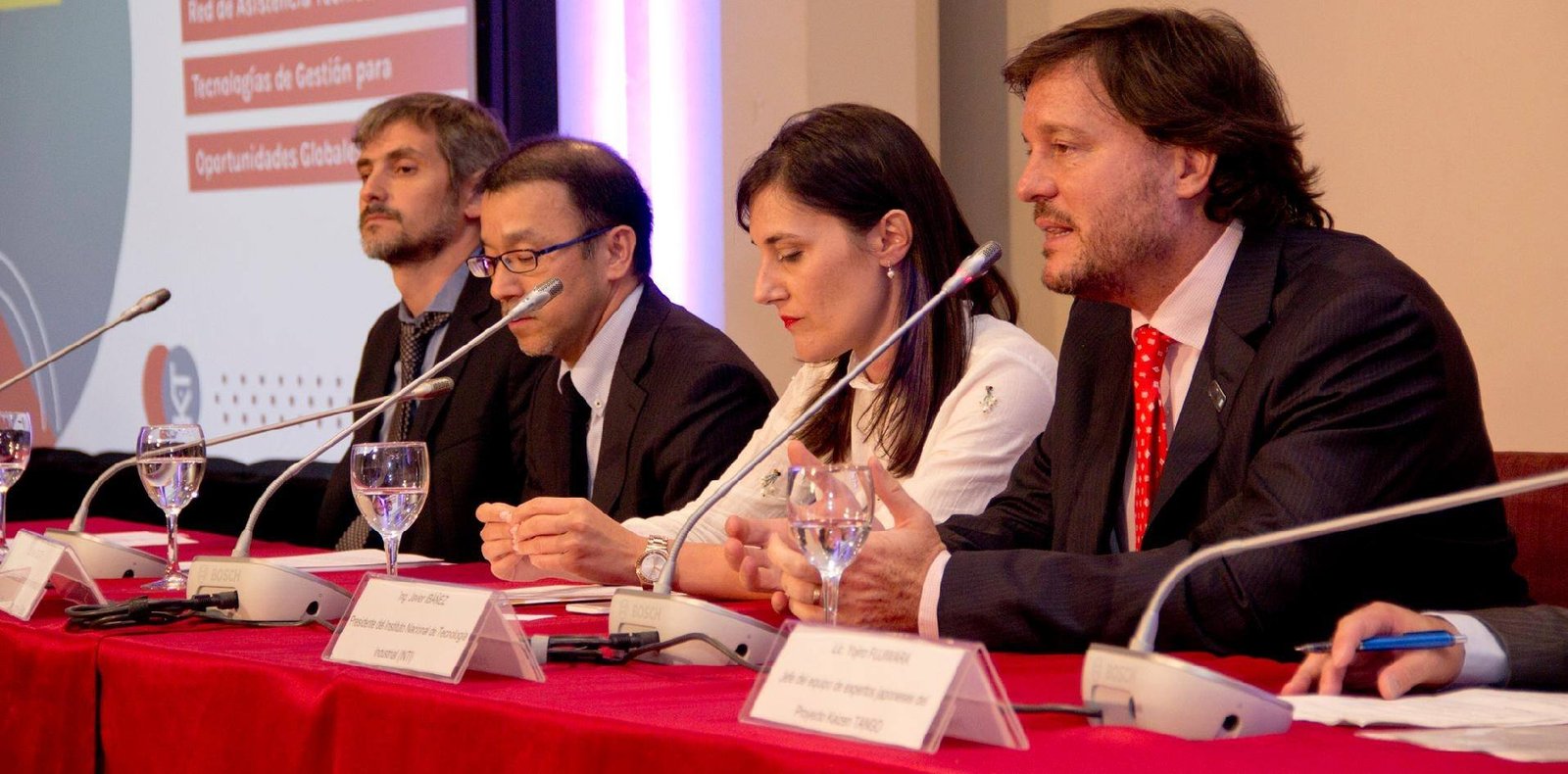 2018-09-28-la-industria-cordobesa-busca-mayor-competitividad-03