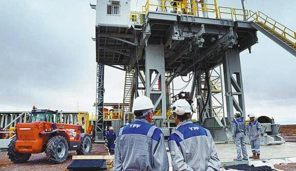 2018-11-02-ypf-aumenta-su-produccion-en-vaca-muerta-01