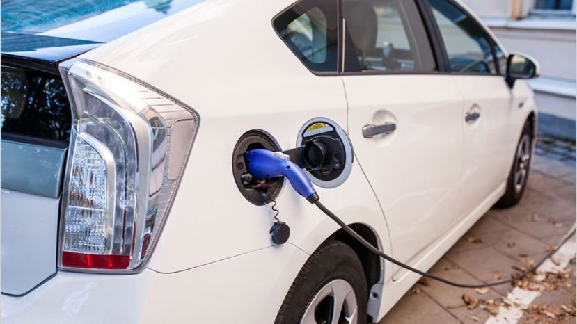 2018-11-09-por-que-tanto-apuro-con-los-autos-electricos-2-02