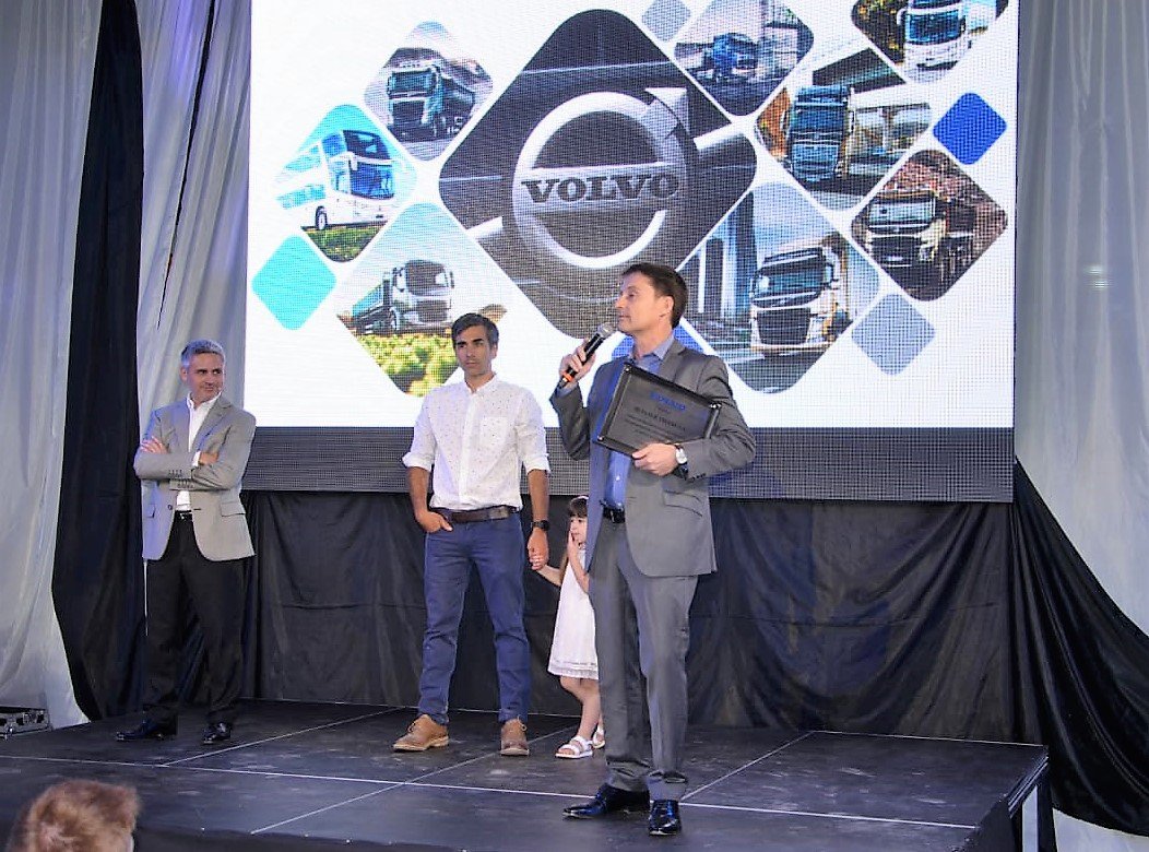 2018-12-14-volvo-expande-su-atencion-en-la-patagonia-3-03