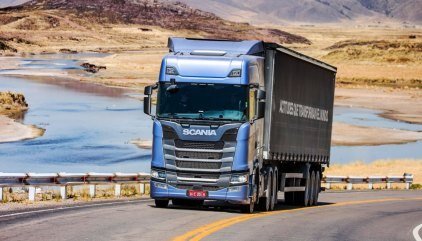 2019-03-22-mujeres-al-volante-de-un-scania-3-03