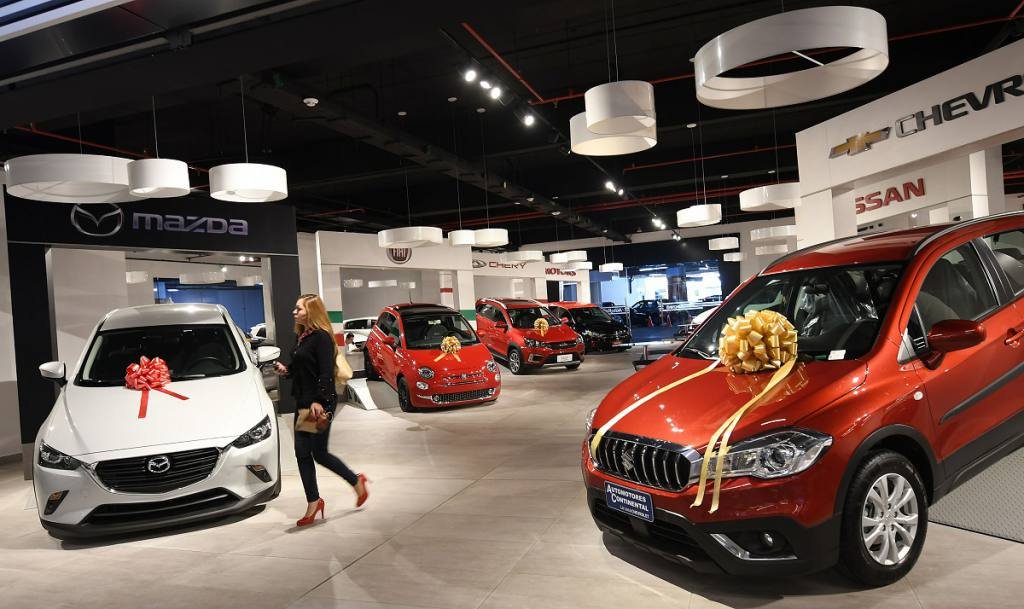 2019-04-26-cae-la-venta-de-autos-en-ecuador-y-su-industria-pierde-mercado-3-03