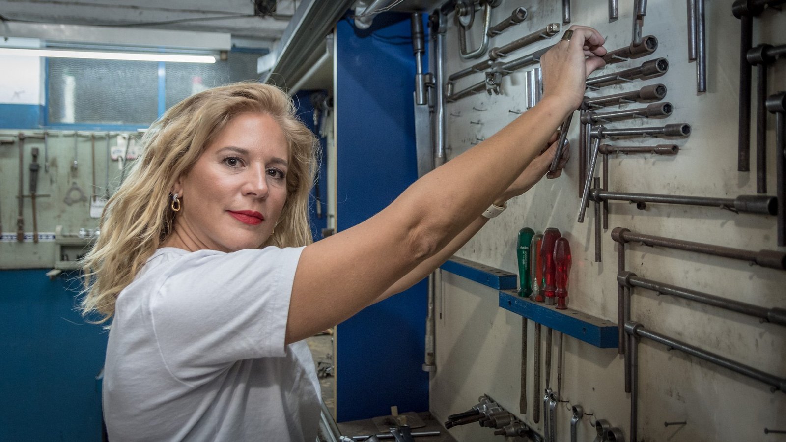 2019-05-17-lady-fierros-la-primera-clinica-de-autos-para-la-mujer-5-06