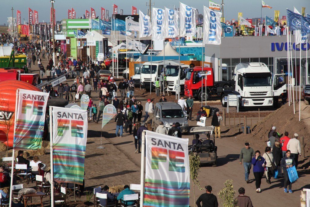 2019-05-23-axion-energy-sponsor-oficial-de-agroactiva-2019-3-03