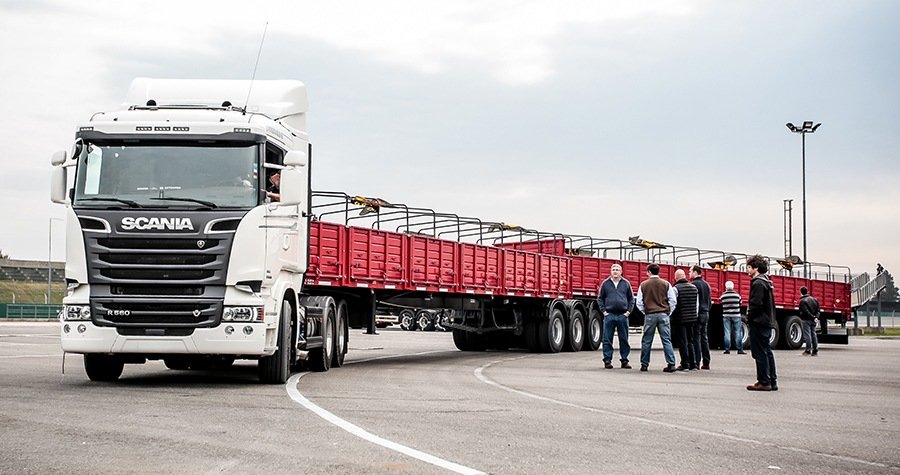 2019-05-24-camiones-bitrenes-choferes-capacitados-3-03