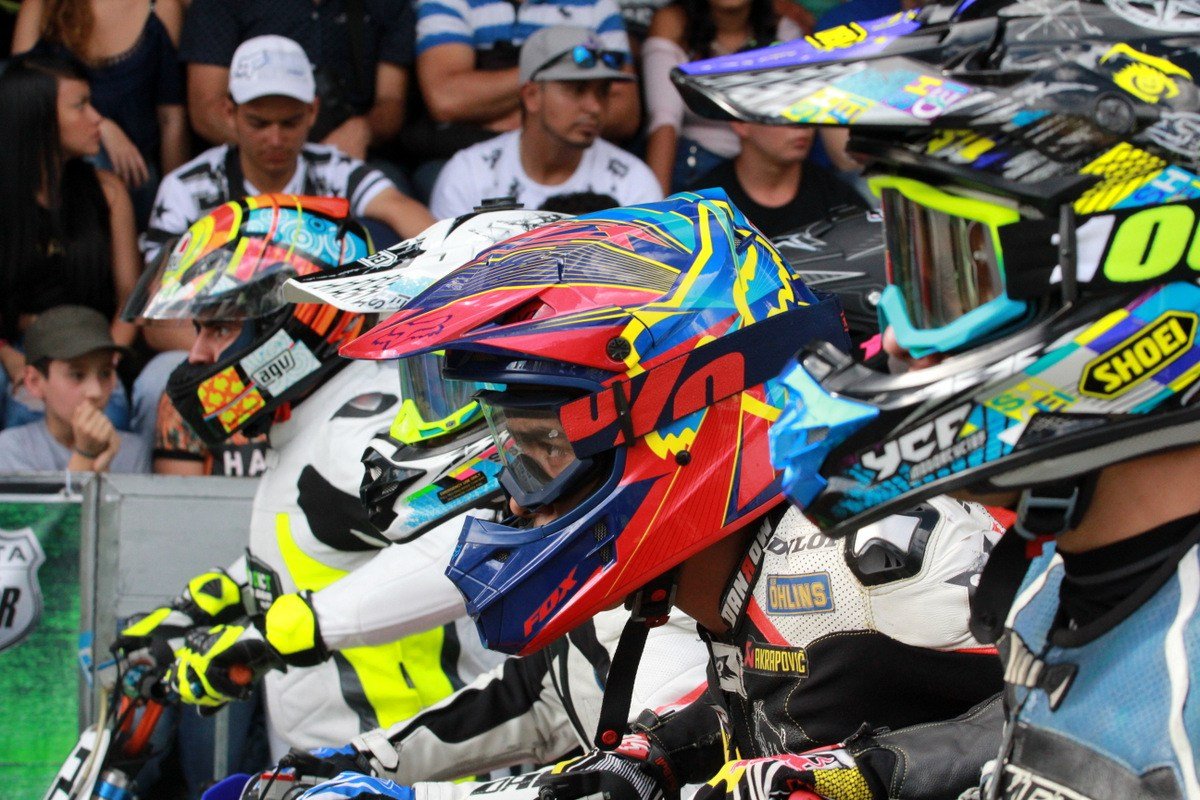 2019-06-12-se-realizo-en-medellin-la-llamada-feria-mas-grande-del-mundo-de-motos-3-03