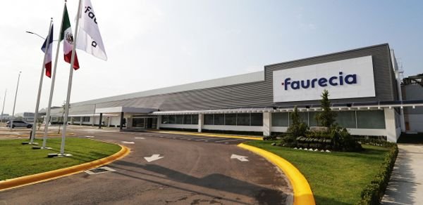 2019-06-14-mujeres-mexicanas-junto-al-crecimiento-dentro-de-la-industria-automotriz-2-02