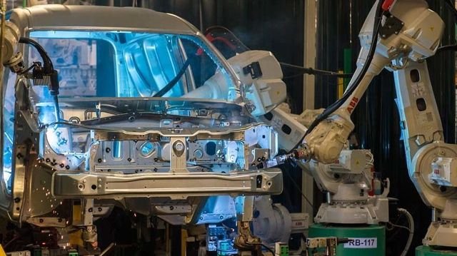 2019-06-14-renault-fiat-chrysler-la-boda-imposible-3-04