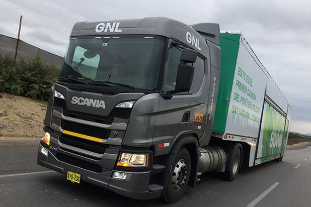 2019-07-05-scania-firmo-un-pacto-3-03