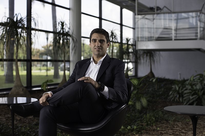 2019-07-26-adriano-merigli-es-el-nuevo-presidente-de-volvo-trucks-y-buses-argentina-3-02