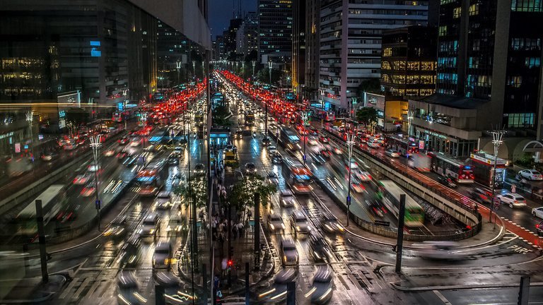 2019-08-02-el-primer-laser-semiconductor-aec-q102-grado-1-apto-para-uso-automotriz-en-el-mundo-2-02