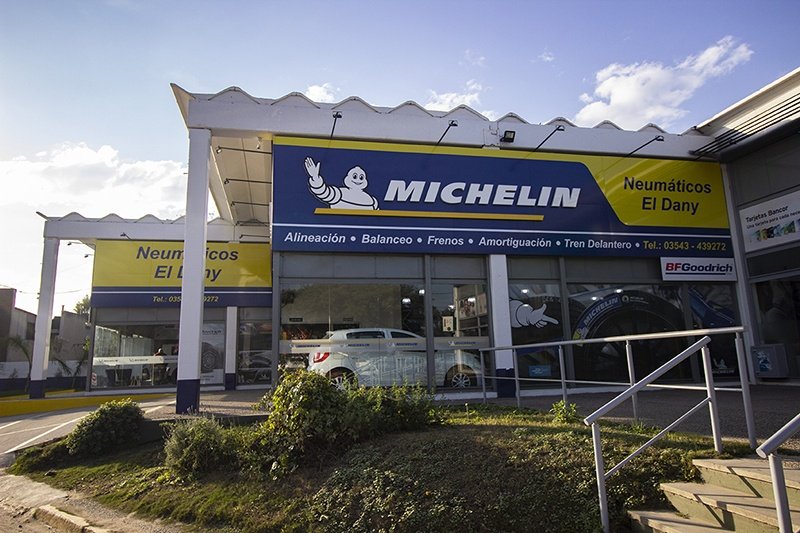 2019-08-09-michelin-se-sigue-expandiendo-con-3-nuevos-puntos-de-venta-en-el-interior-del-pais-4-04