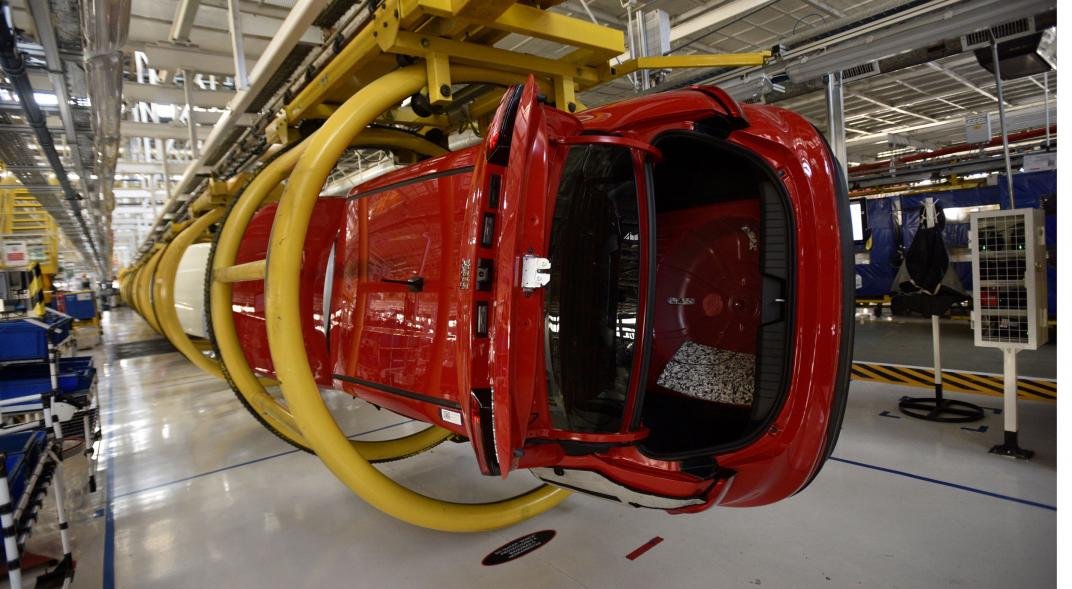 2019-08-16-renault-vuelve-a-pensar-en-la-fusion-con-fca-2-02