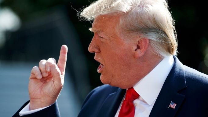 2019-09-06-critica-de-trump-a-fabricantes-de-autos-2-02