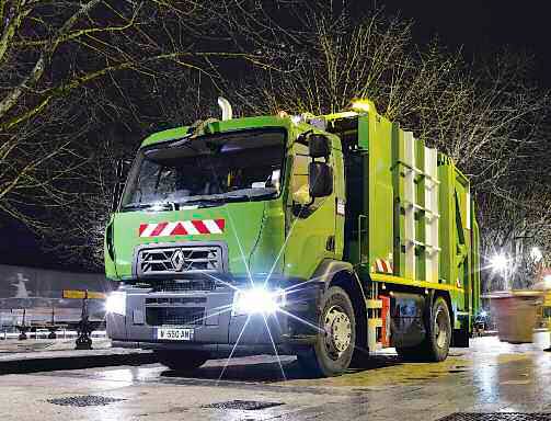 pes-64-renault-trucks-d-wide-gnc-01