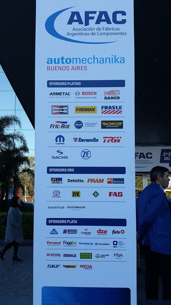 2019-10-04-3-encuentro-de-lideres-del-mercado-de-reposicion-el-poder-del-consumidor-la-tecnologia-y-la-metamorfosis-del-negocio-08