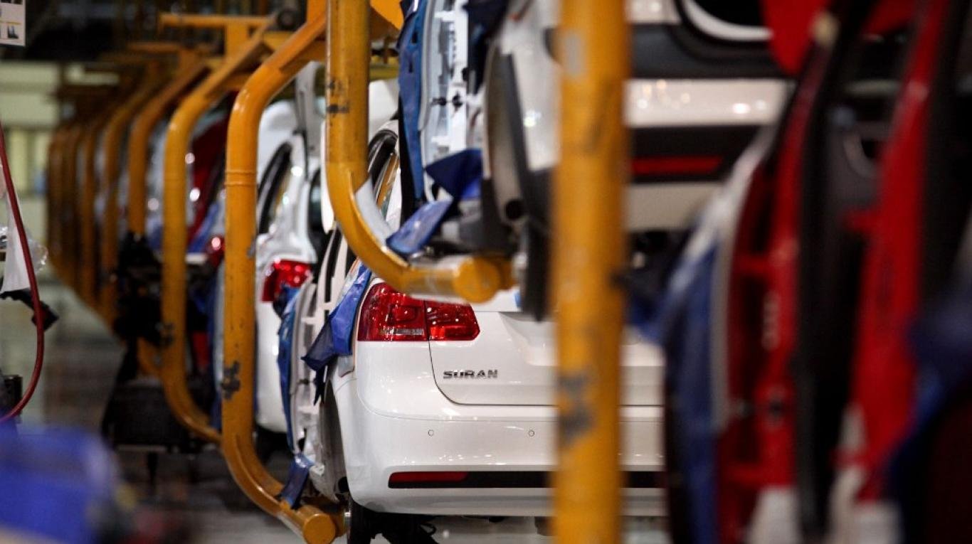 2019-10-11-cayo-la-produccion-automotriz-en-argentina-03