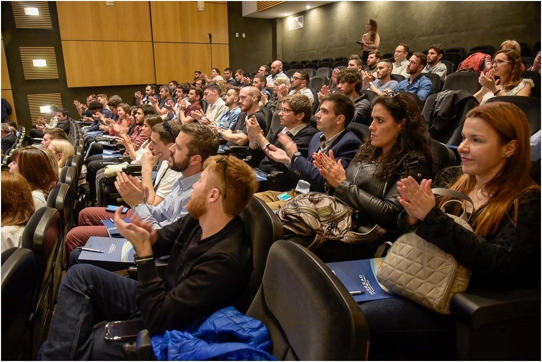 2019-10-11-jovenes-empresarios-se-capacitaron-en-fadeeac-3-03