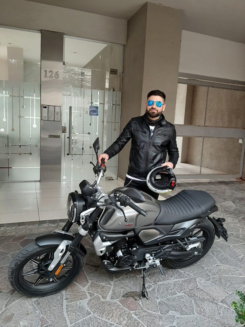 MA 2020-08-28 Mondial W250 Sport ya tiene sus fanaticos 3