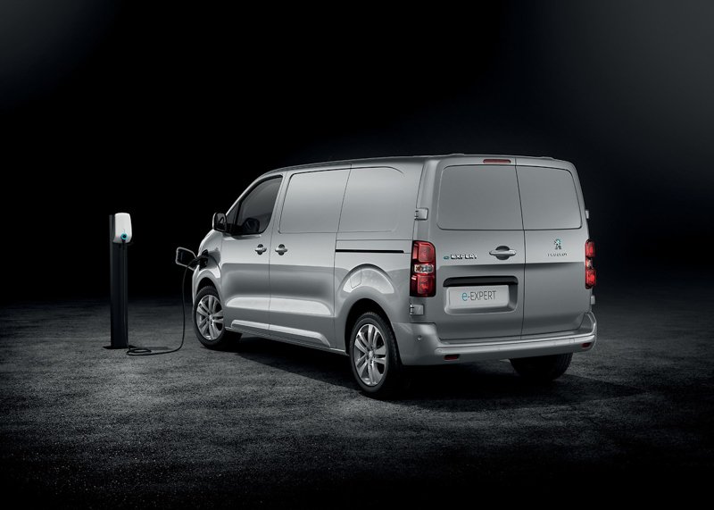 Peugeot E-Expert, el socio para el reparto en la ciudad