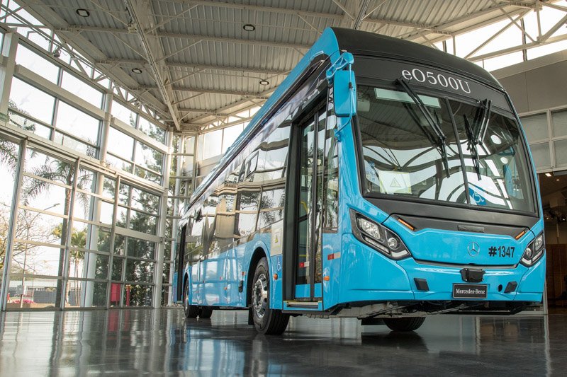 Mercedes Benz ingresa a la era de los buses eléctricos para el mercado de América Latina