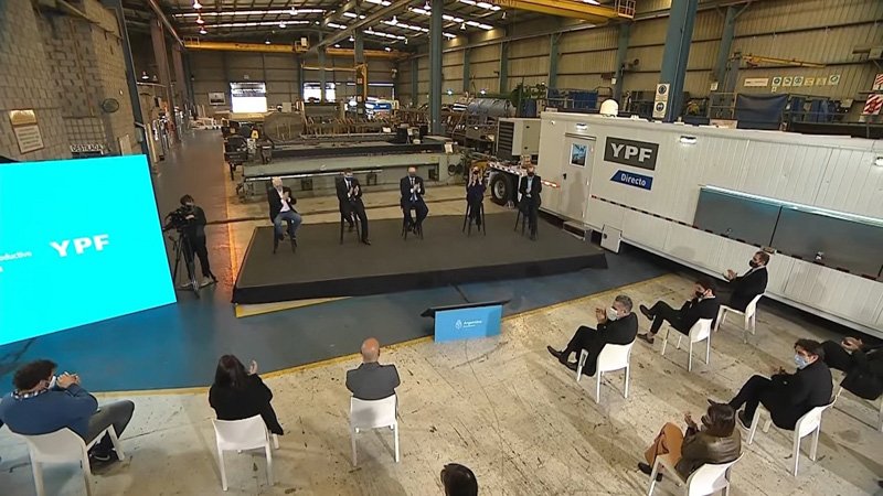 YPF perforó el primer pozo horizontal no convencional