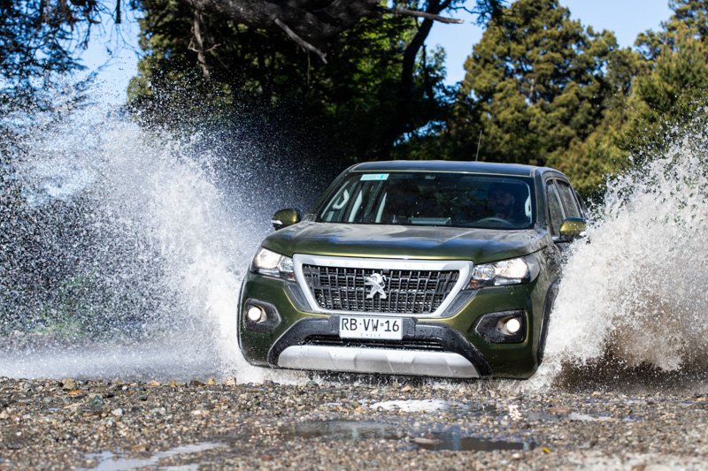 La nueva Pick Up de Peugeot Landtrek conecta las américas