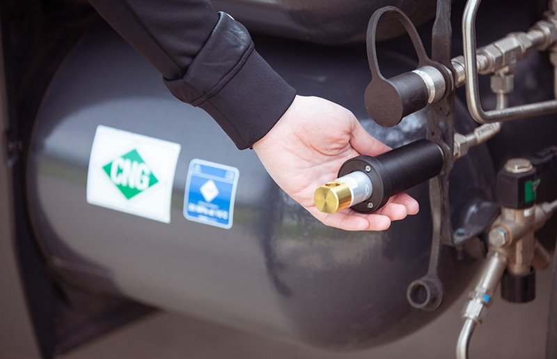 Operadores de YPF consideran que la aprobación de los picos de GNC para camiones permitirá avanzar en el desarrollo del mercado