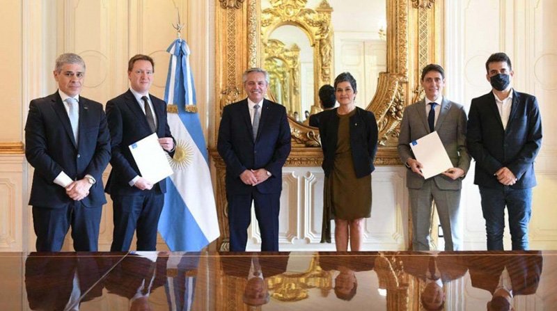 YPF y Equinor se reunieron con el presidente de la Nación