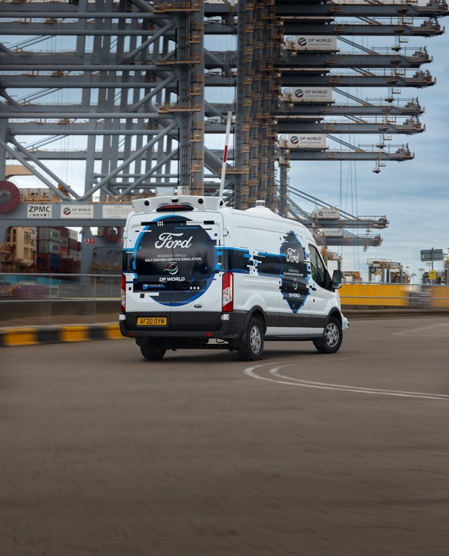 Investigación sobre vehículos autónomos de Ford junto a DP World