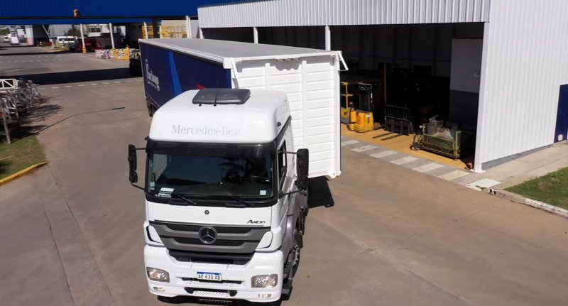 Mercedes-Benz Camiones & Buses lanza su Especial de Servicios al Cliente