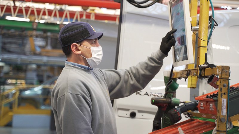 Más empleados y más producción para Renault