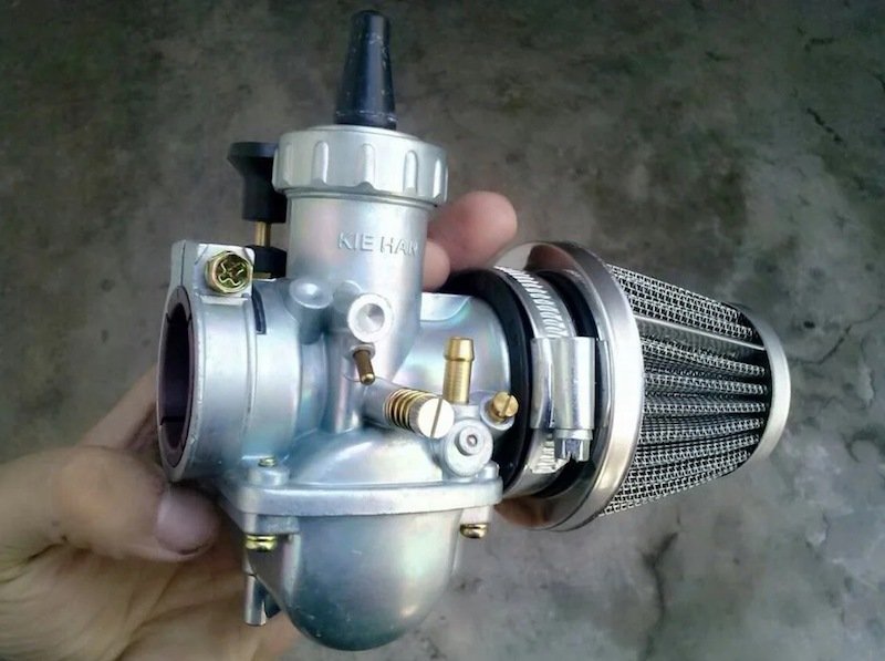 4 razones que pueden hacer que la moto dé tirones