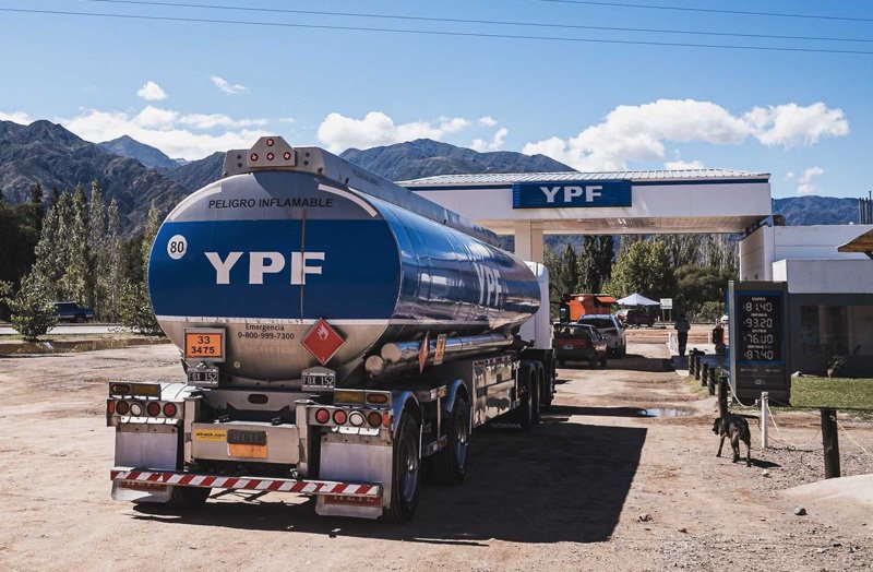 CECHA le responde a Moyano