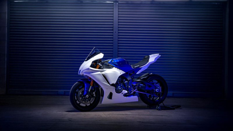 Yamaha presenta la R1 GYTR 2023