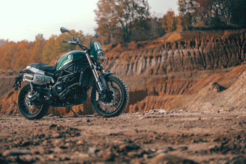 Benelli Leoncino 800 Trail