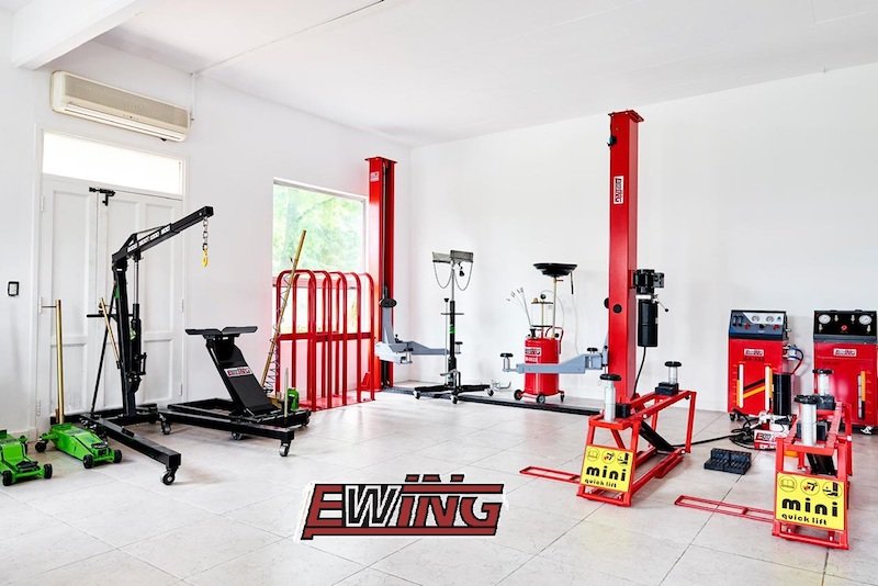 Lo último en equipamiento EWING