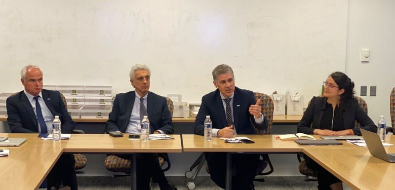 YPF en la Johns Hopkins University