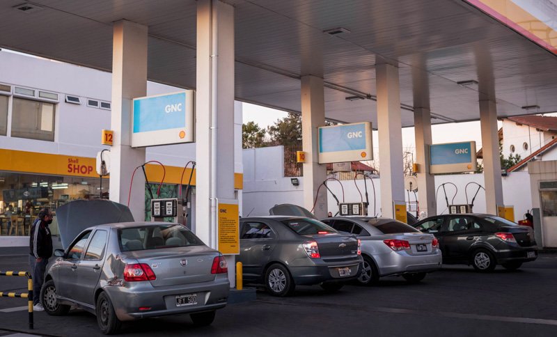 Estaciones de Servicio en la mira 