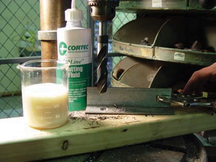 Ecoline® cutting fluid de Cortec