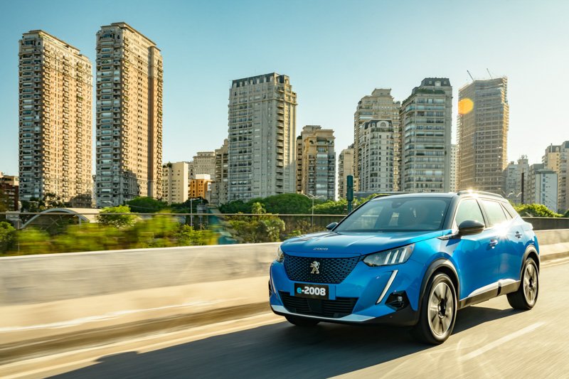 Peugeot E-2008, el eléctrico del año en Brasil