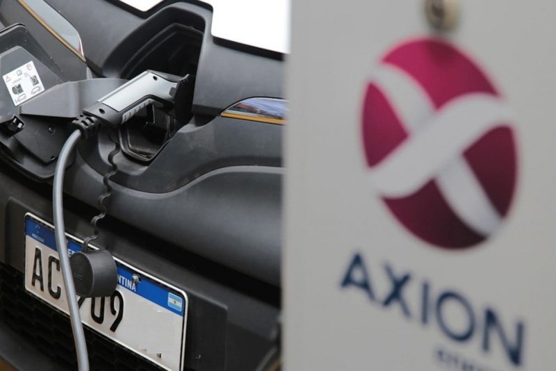 Acuerdo sobre energías renovables y electromovilidad