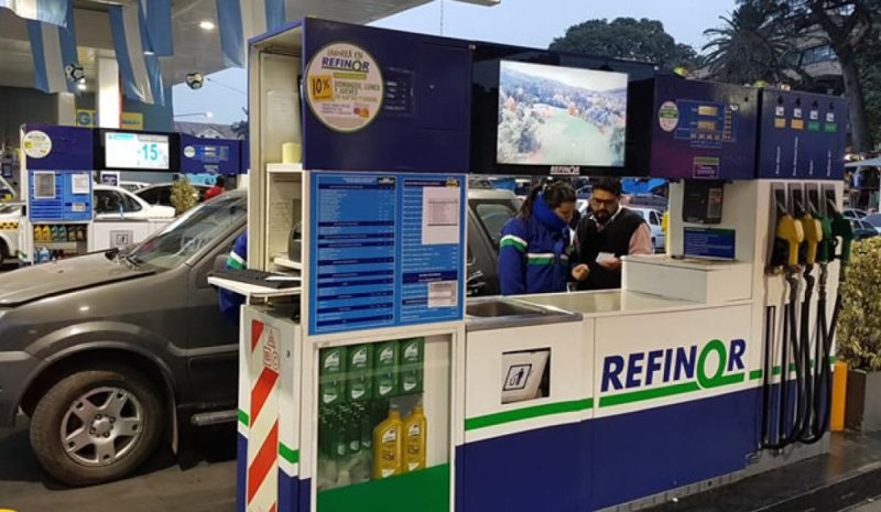 Conflicto con Refinor