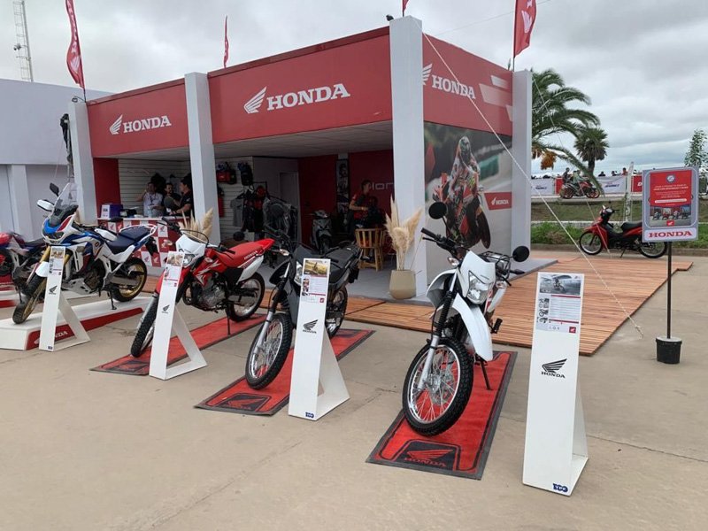 ''45 años poniendo en marcha los sueños de los argentinos''