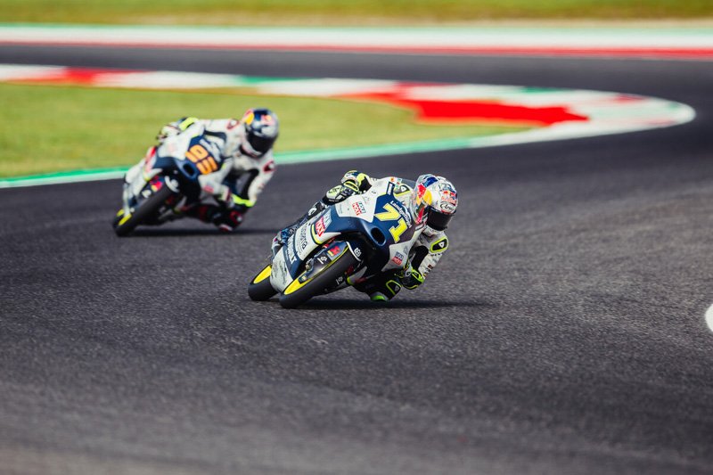Husqvarna Motorcycles brilló con el podio de Moto3